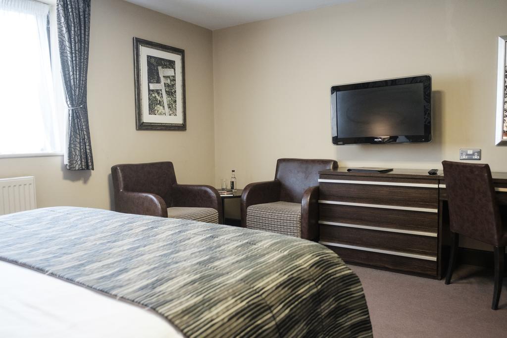 Hotel The Hampshire Hog Clanfield  Zewnętrze zdjęcie A room at the hotel